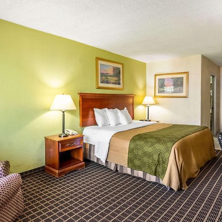 Rodeway Inn Central Richmond Esterno foto