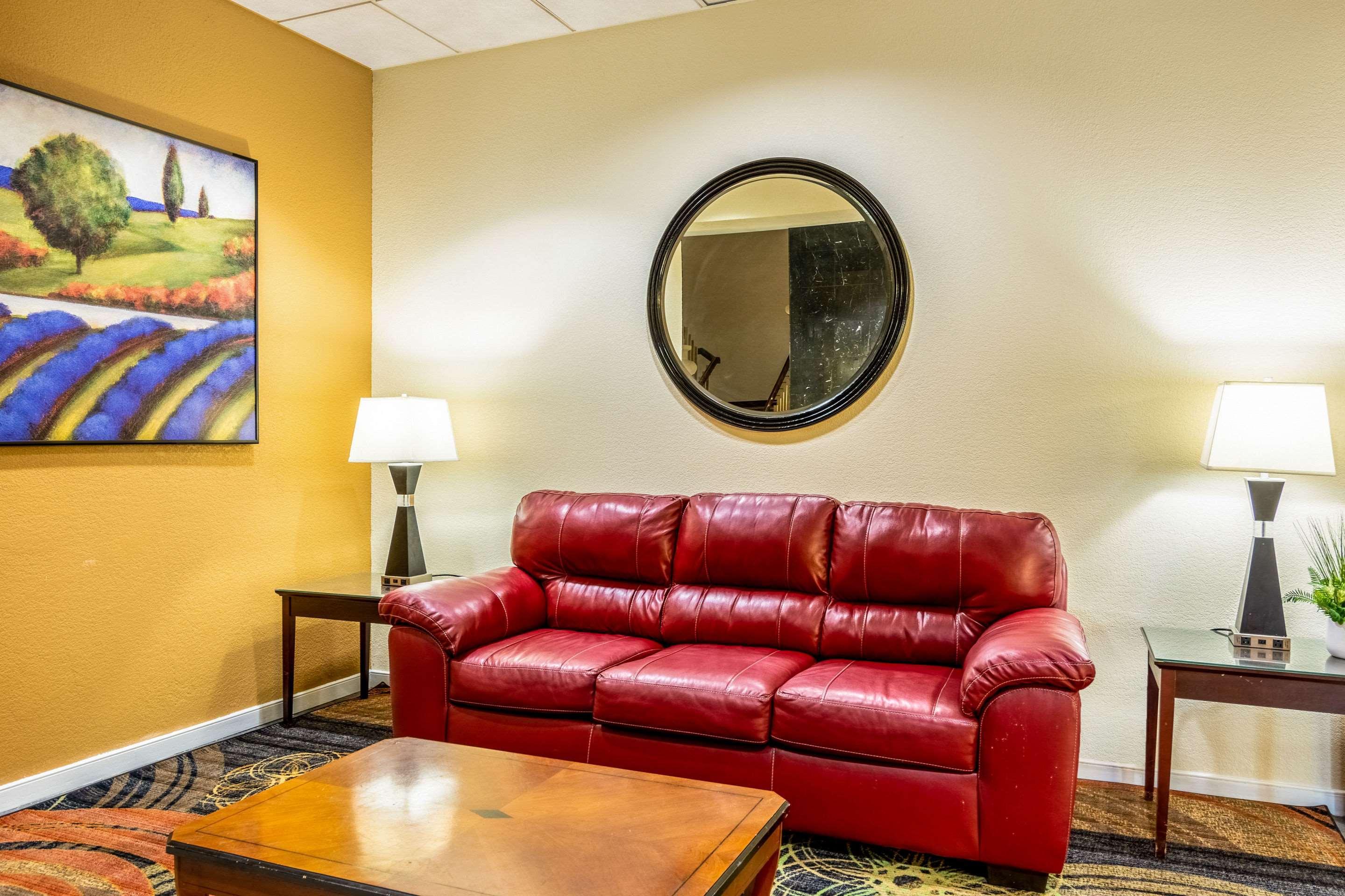 Rodeway Inn Central Richmond Esterno foto