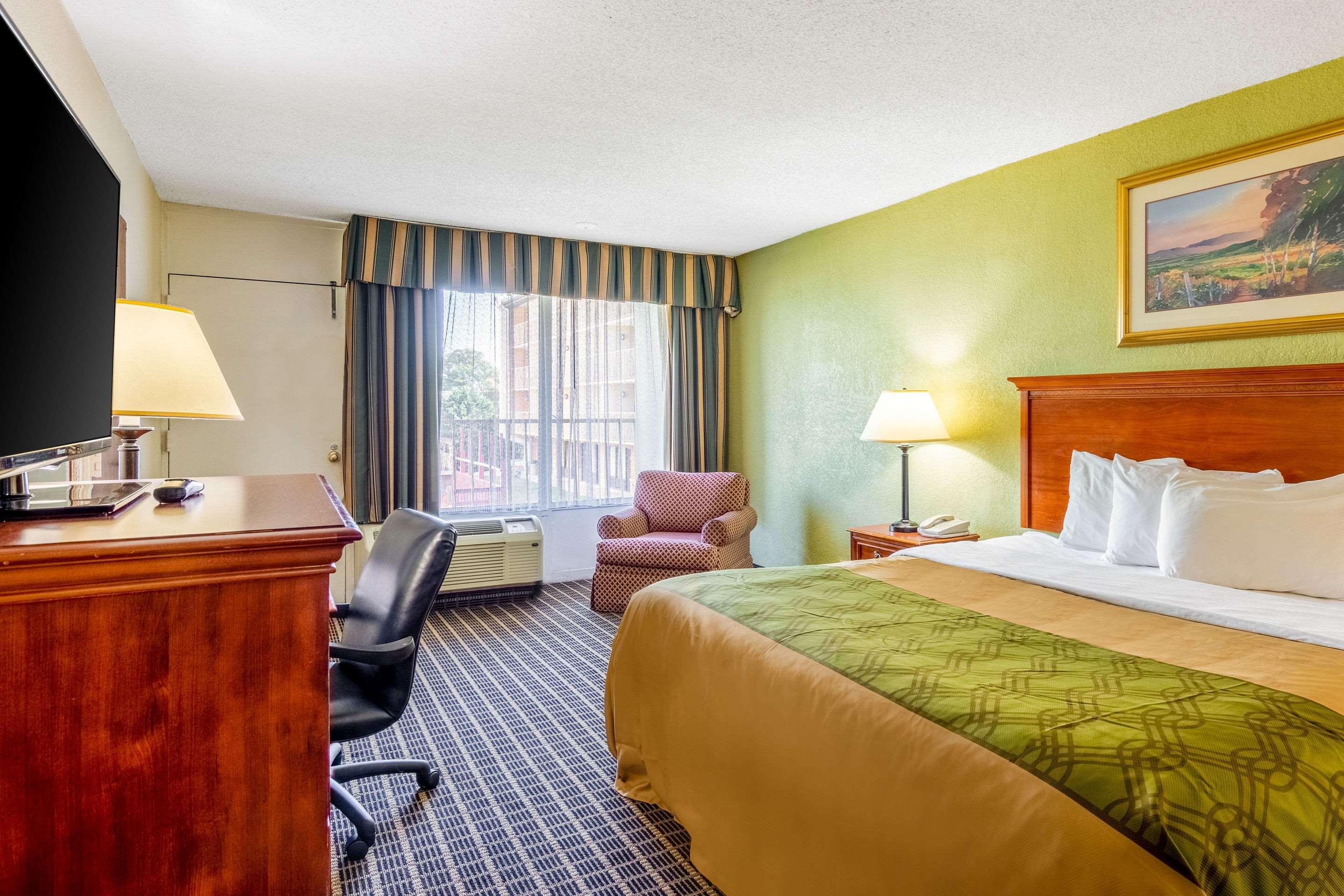 Rodeway Inn Central Richmond Esterno foto